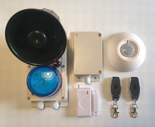 Allarme intrusione per - , garage
